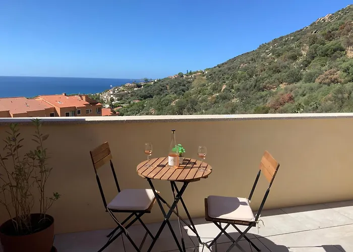 Superbe appartement neuf de haut standing Ajaccio (Corsica)