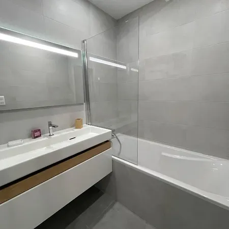 Apartment Superbe Neuf De Standing *