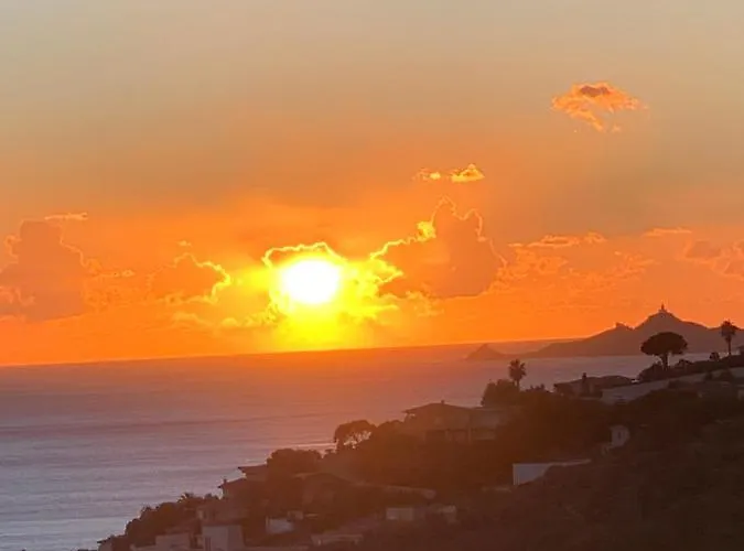 Apartment Appartement Vue Mer Ajaccio Sanguinaires Avec Terrasse Ajaccio (Corsica)